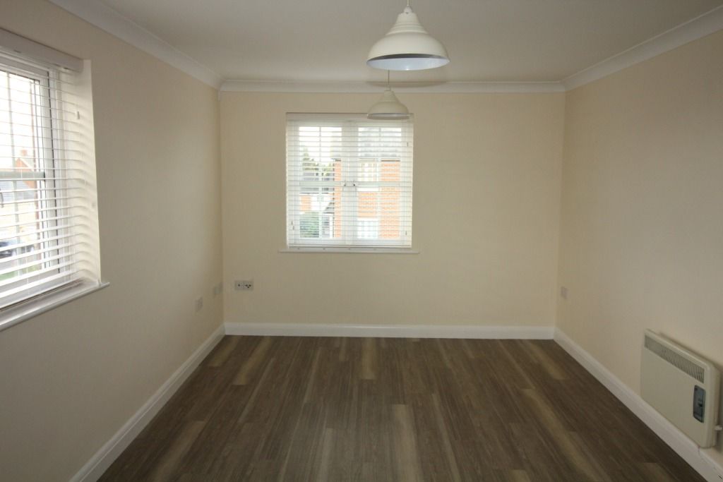 Property photo 3 of 5