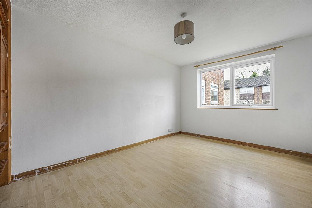 Property photo 2 of 9 14_73383.Jpg