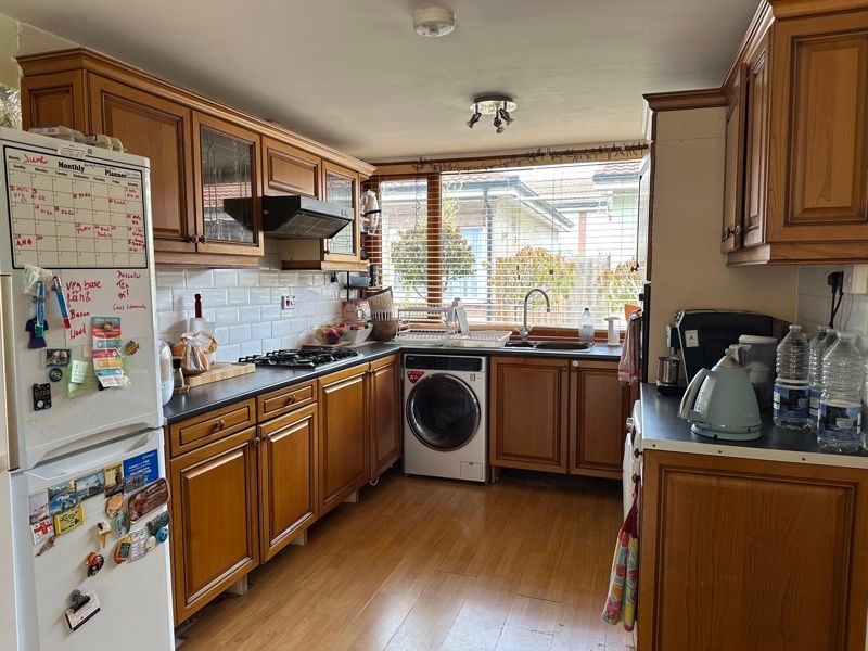 Property photo 1 of 10 Photo 2