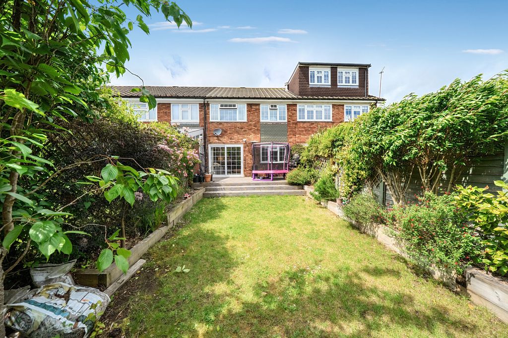 Property photo 2 of 12