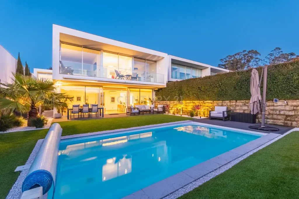 Property photo 1 of 70