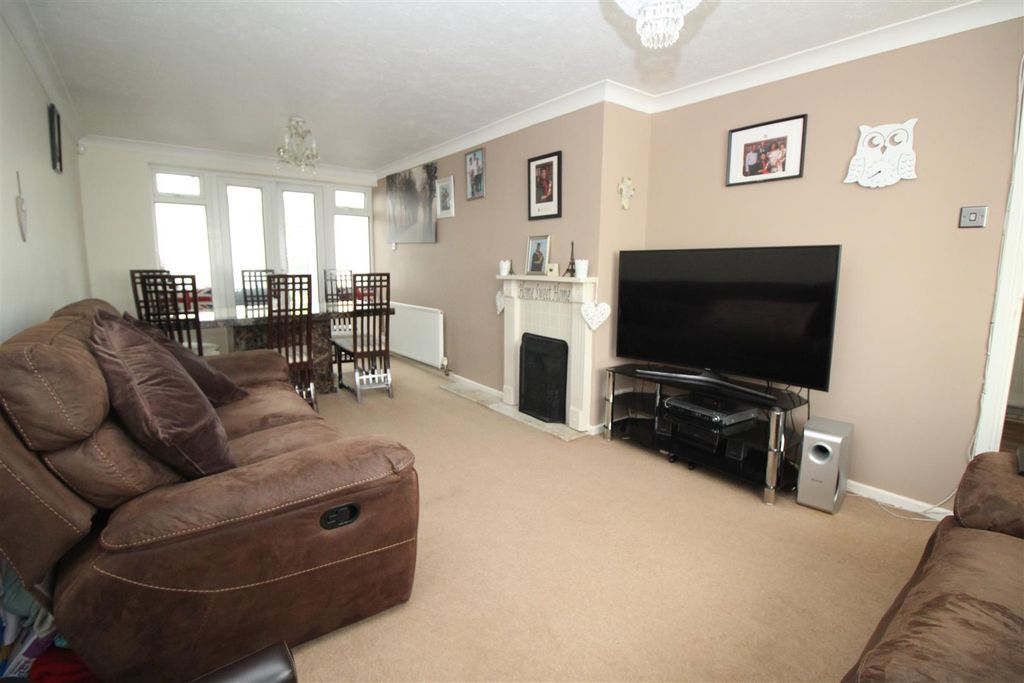 Property photo 2 of 11 Img_6336.Jpg