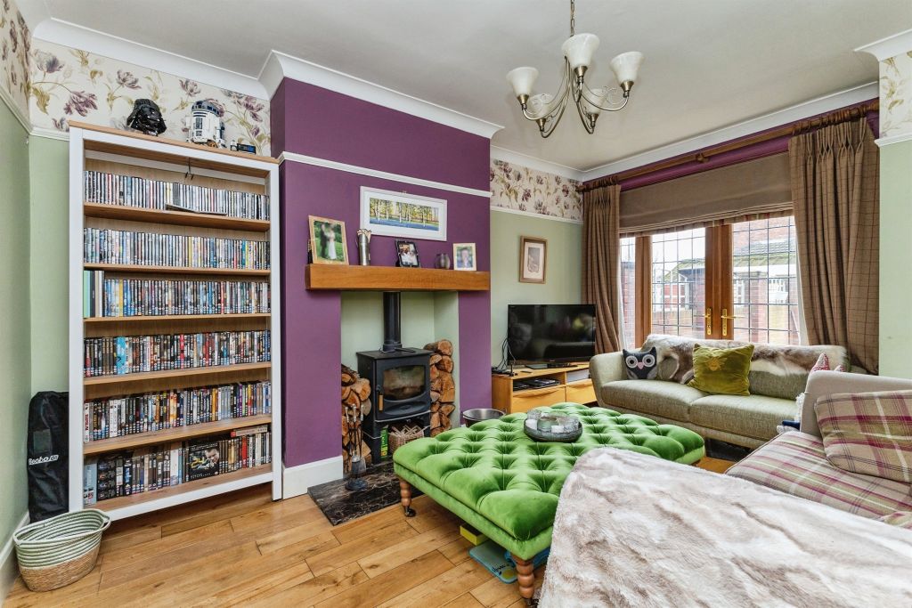 Property photo 3 of 17