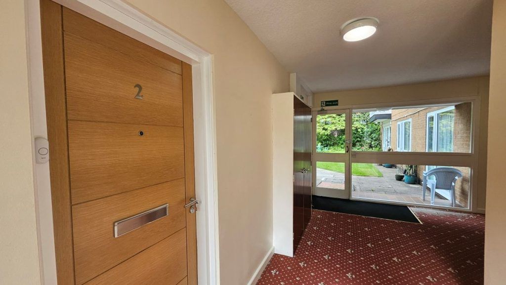 Property photo 3 of 25 2