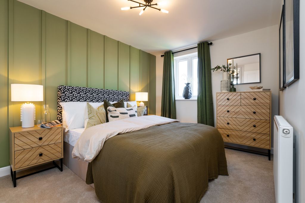 Property photo 3 of 8 Kennett Bedroom