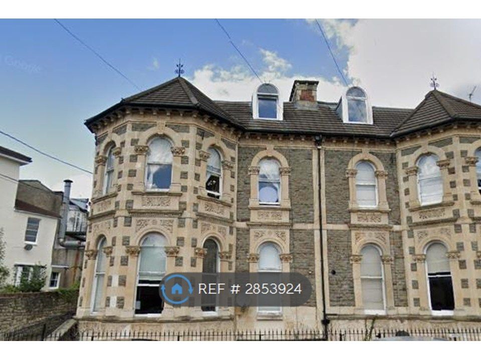 Property photo 1 of 5