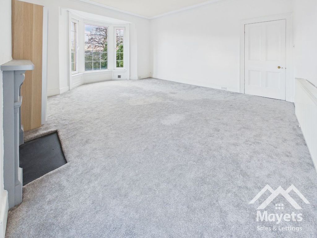 Property photo 3 of 29