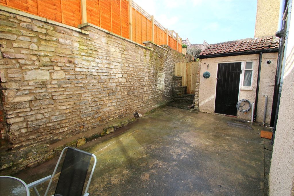Property photo 1 of 6 Picture No. 05