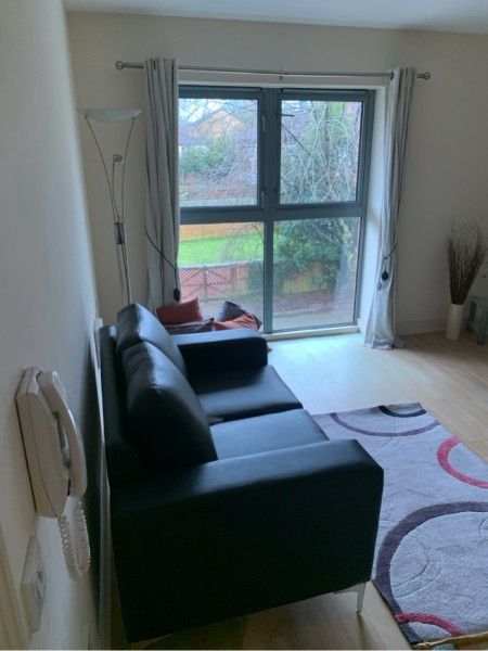 Property photo 2 of 8