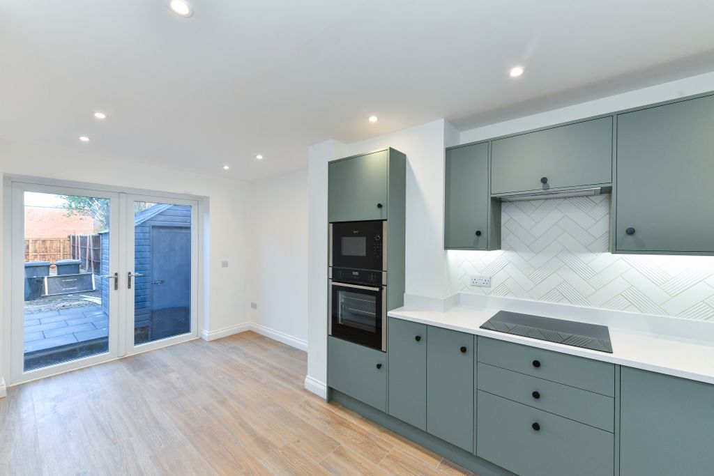 Property photo 1 of 15 Main