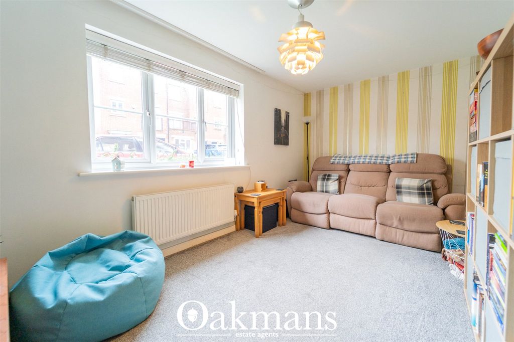 Property photo 2 of 14 Picture No. 11