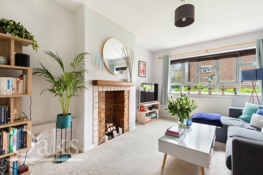 Property photo 1 of 8 Reception Room