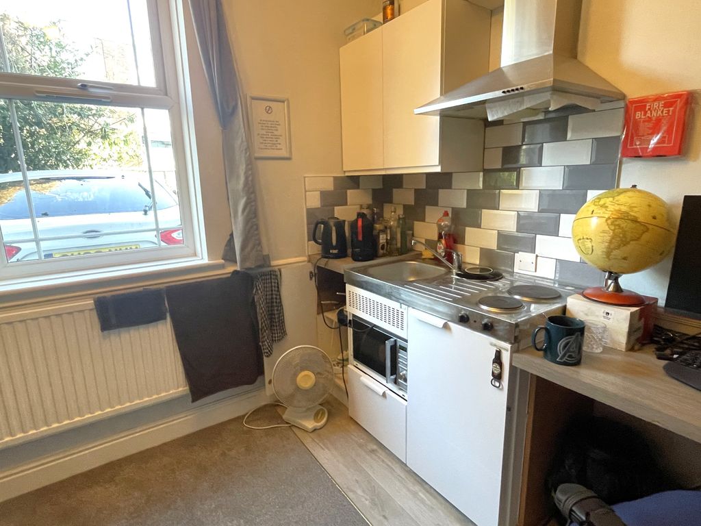 Property photo 3 of 7 Img_8539