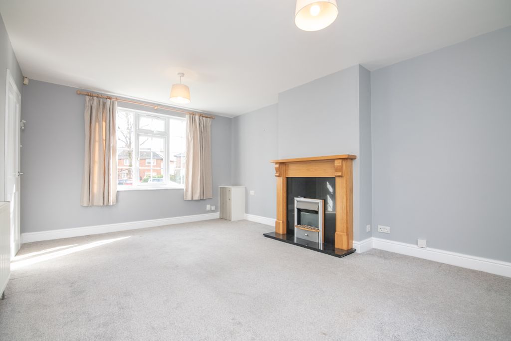 Property photo 3 of 25