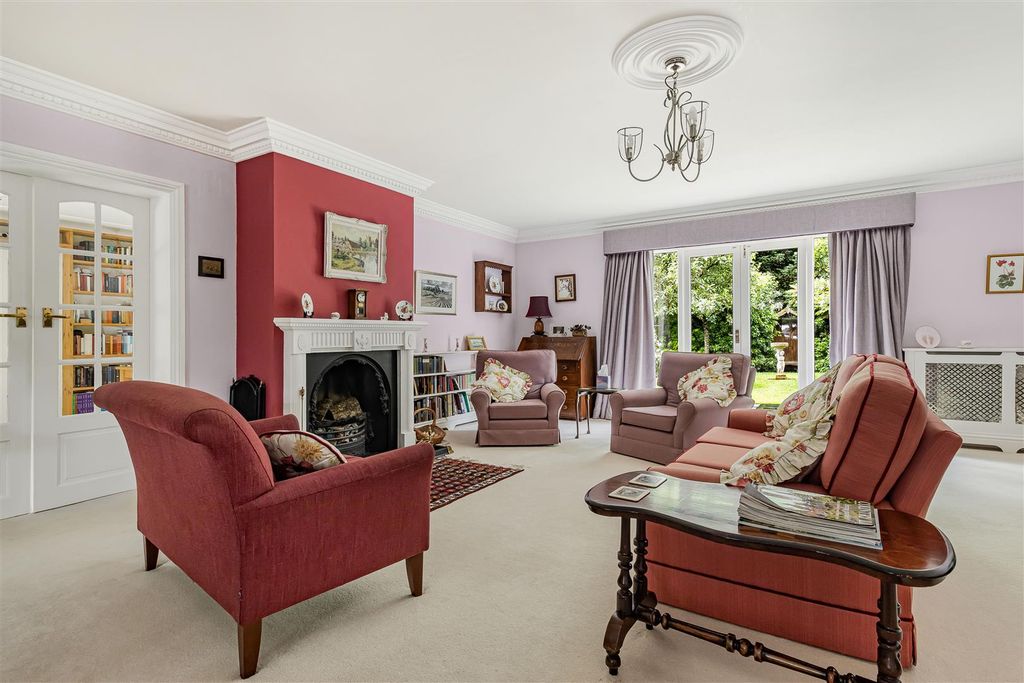 Property photo 2 of 55 6_83775.Jpg
