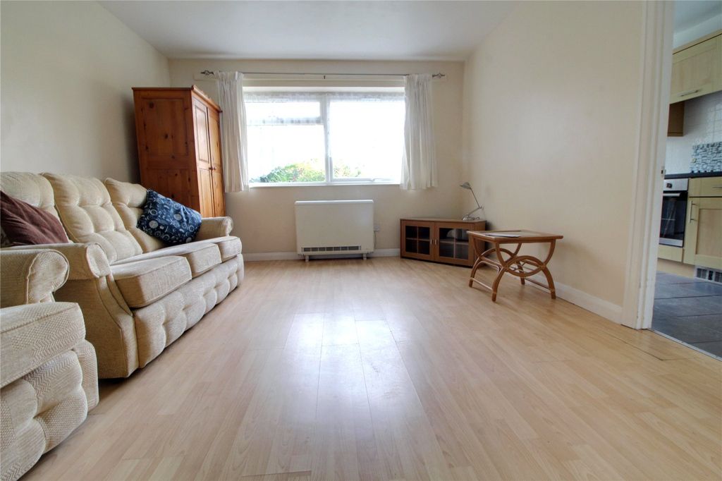 Property photo 3 of 10 Picture No. 14