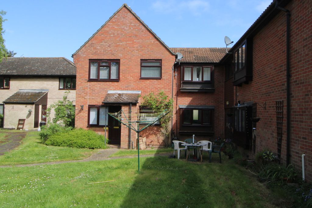 Property photo 1 of 4 Img_7984