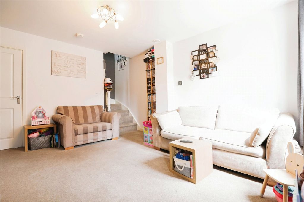 Property photo 3 of 14 Photography