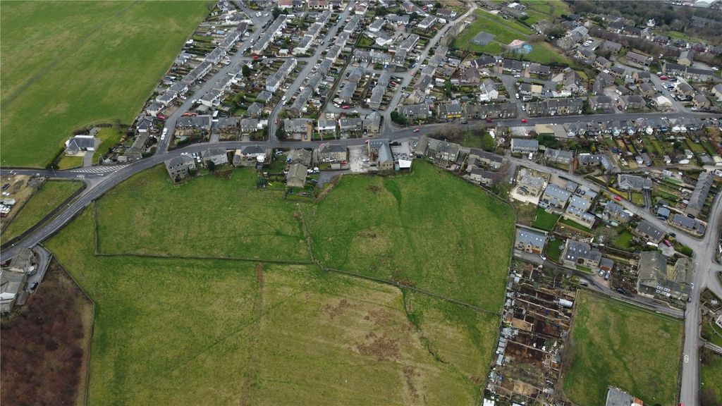 Property photo 2 of 5 Picture No. 06