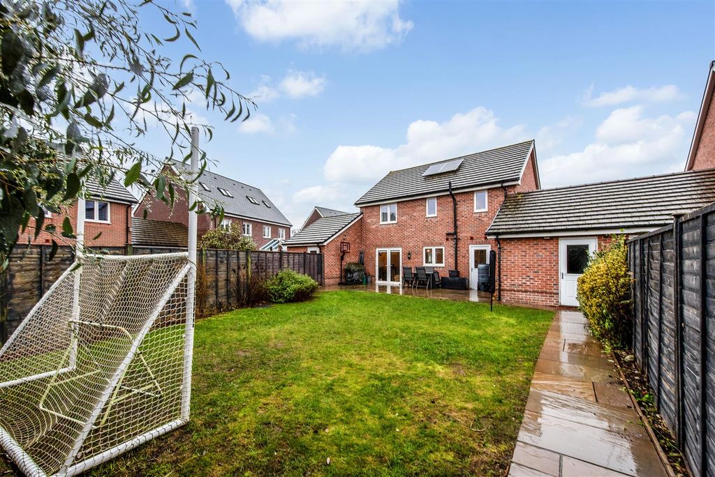 Property photo 2 of 22 Sketch_Ph40_6354284.Jpg