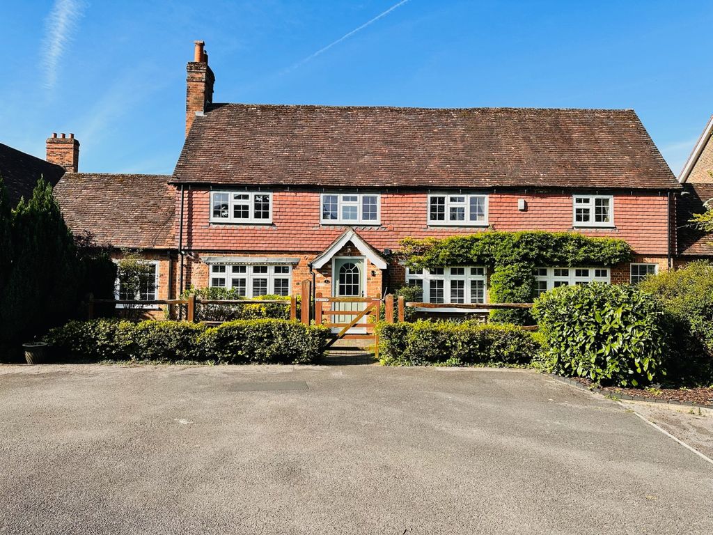Property photo 1 of 27 Picture No. 36