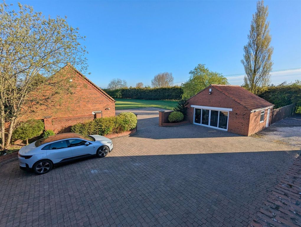 Property photo 2 of 22 Hbr (12).Jpg