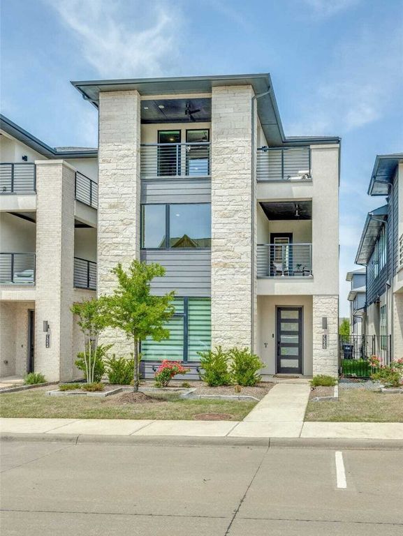 Property photo 1 of 31