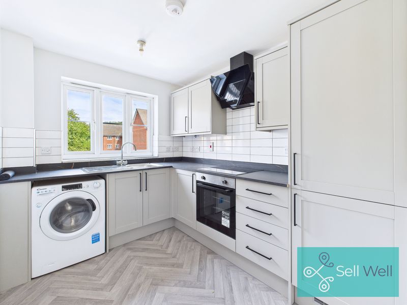 Property photo 2 of 16 Kitchen