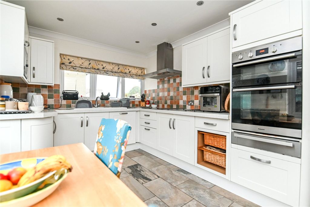 Property photo 2 of 15 Picture No. 02