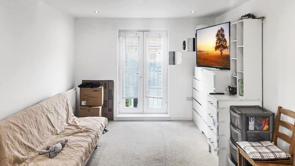 Property photo 2 of 5 Open Plan Living