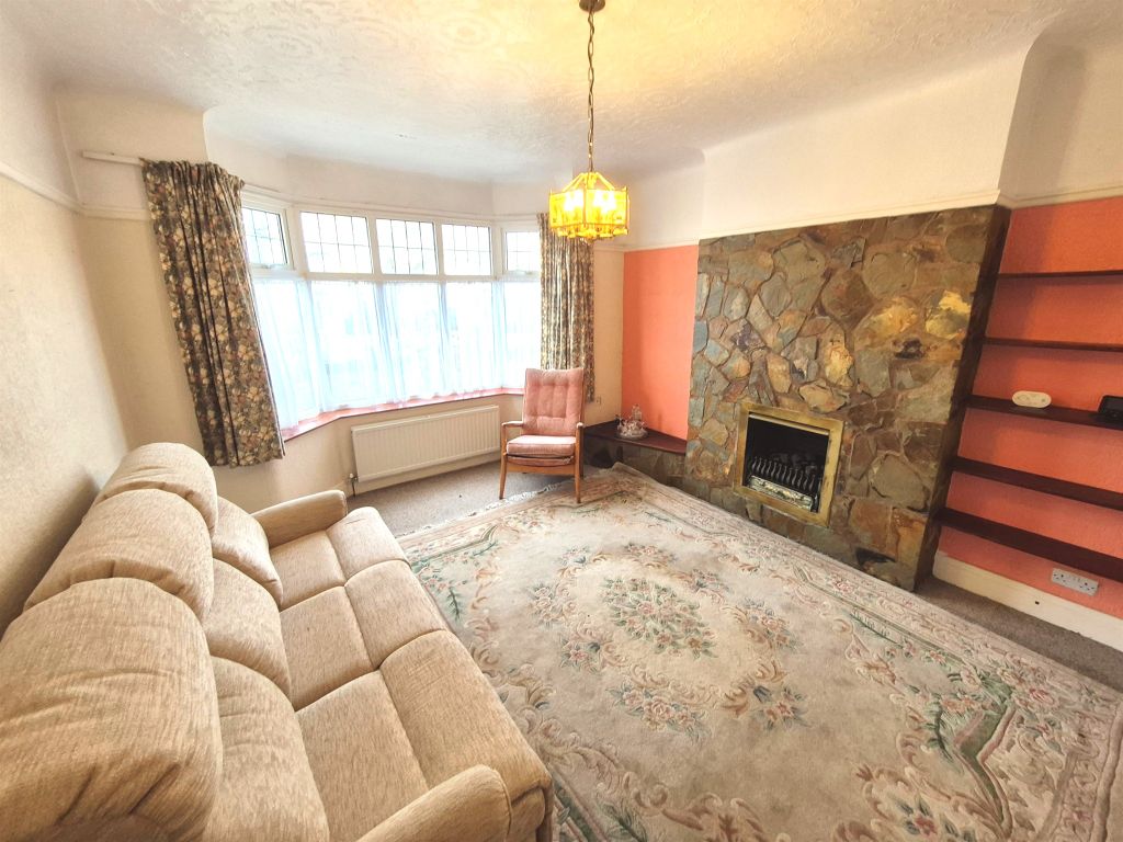 Property photo 2 of 15