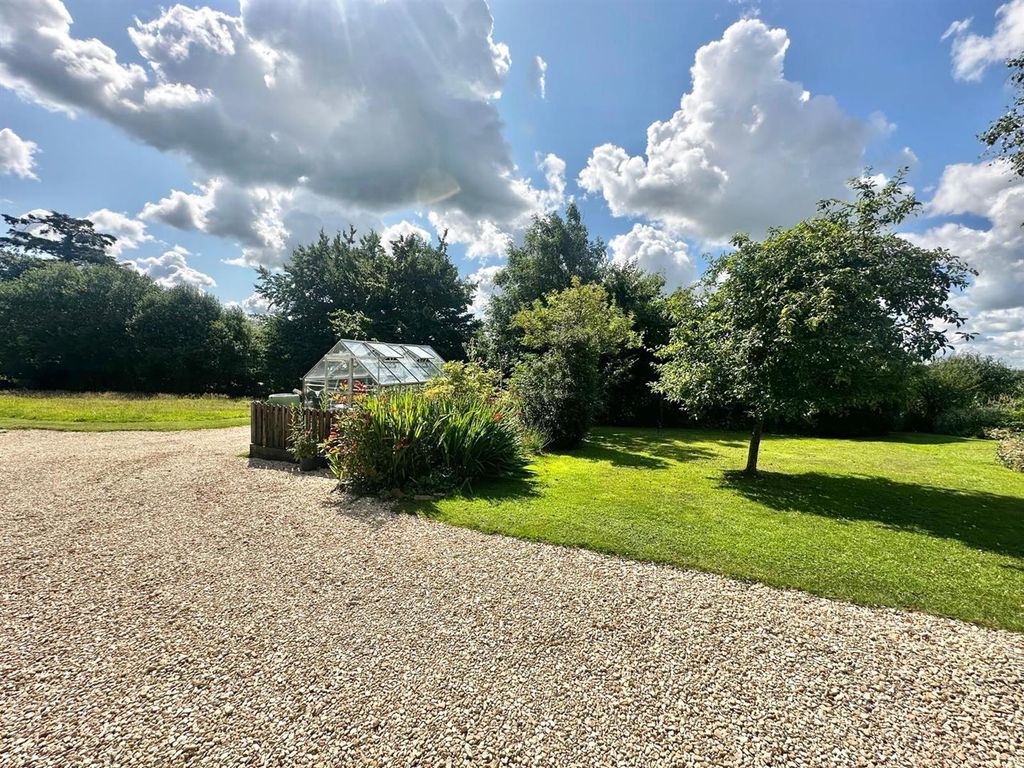 Additional image 16 of 2 bed property for saleOakford, Tiverton EX16