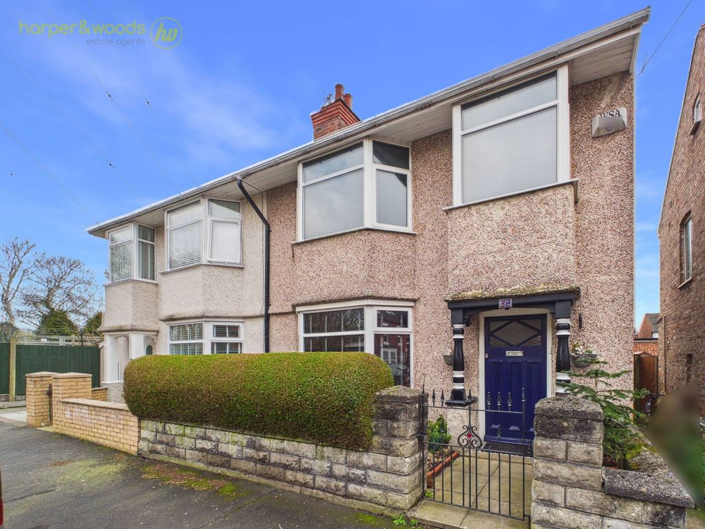 Property photo 1 of 28