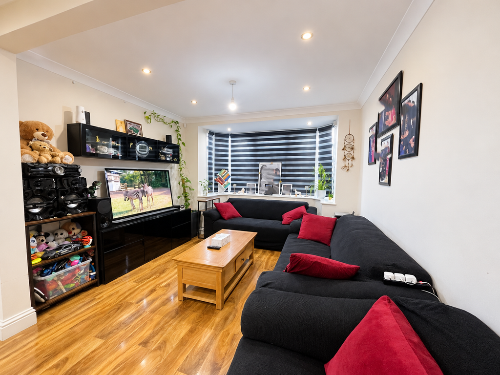 Property photo 3 of 18