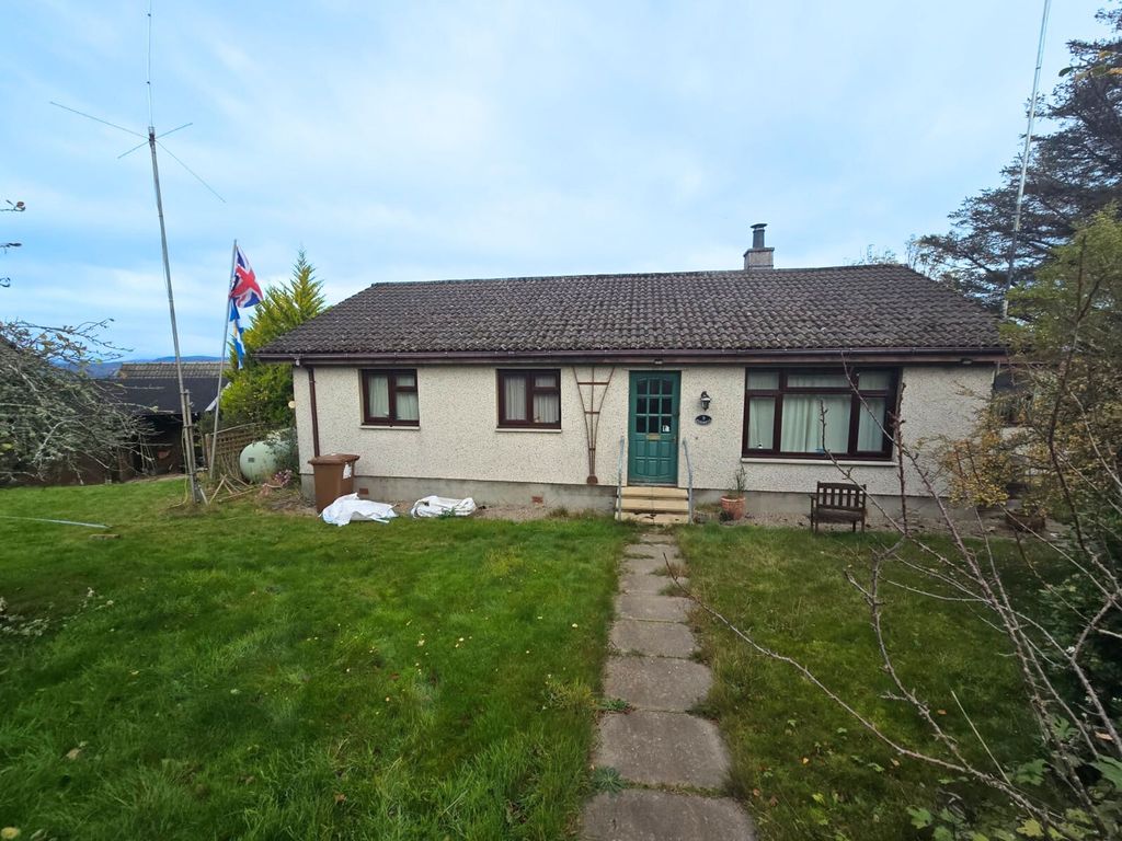 Property photo 2 of 3