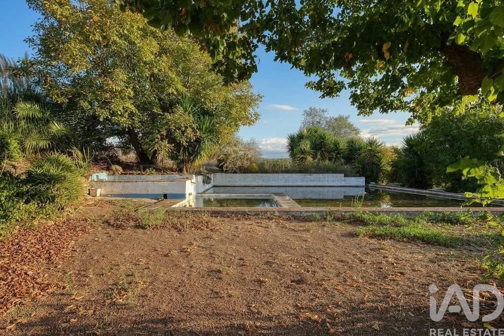 Property photo 3 of 23
