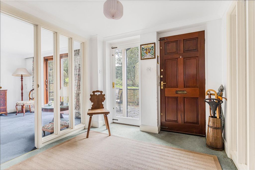 Property photo 3 of 47 42_72138.Jpg