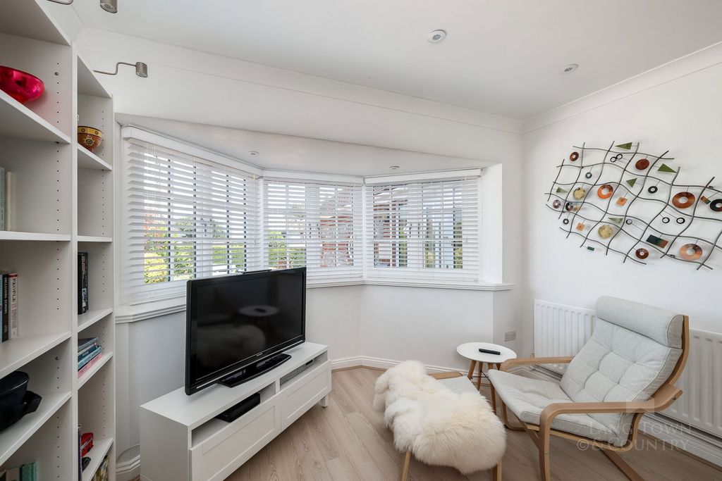Additional image 16 of 5 bed detached house for salePowisland Drive, Derriford, Plymouth PL6