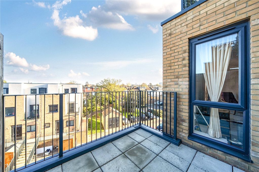 Property photo 3 of 13 Picture No. 08