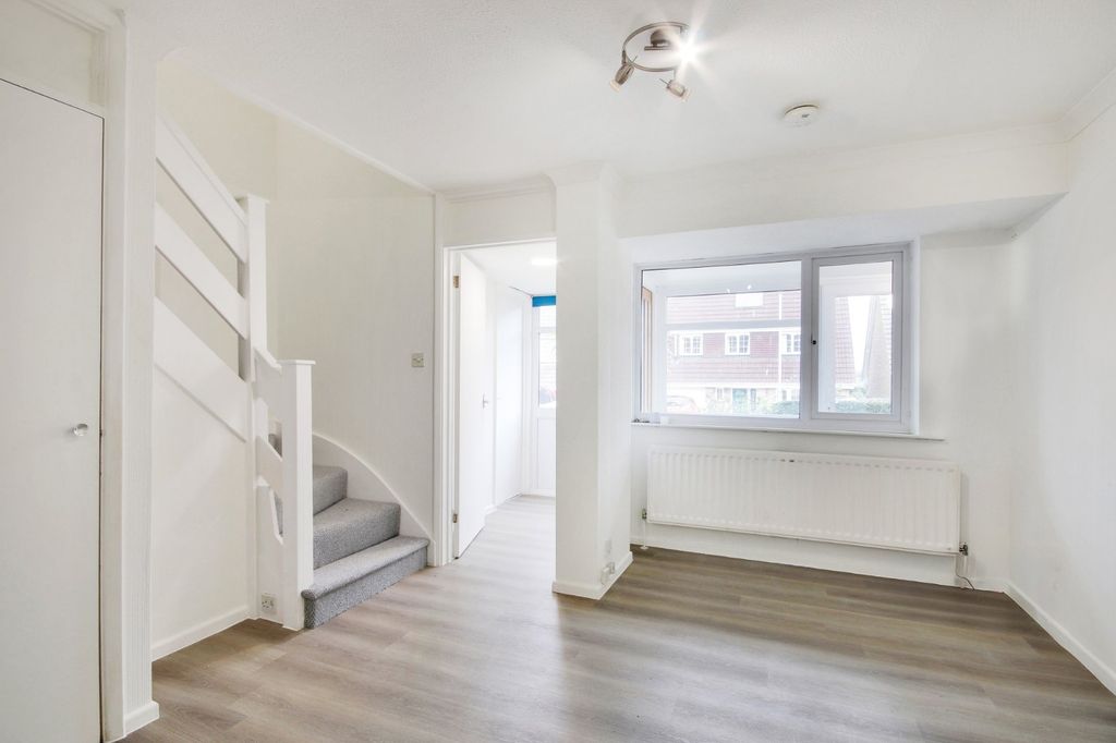 Property photo 2 of 22 Dining Area