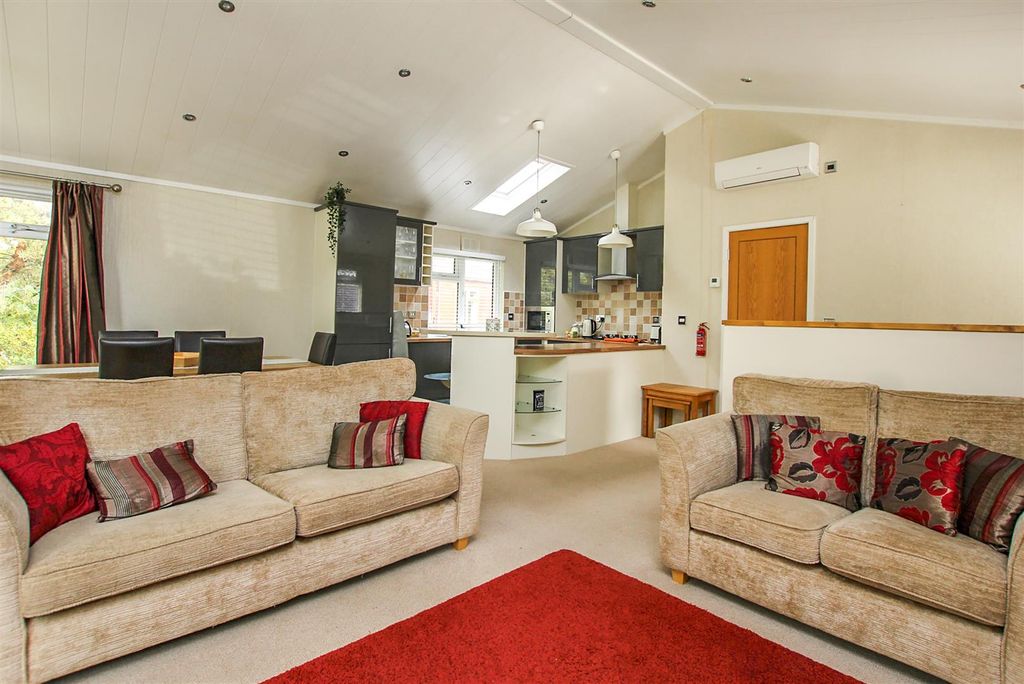 Property photo 3 of 23 Kitchen/Dining/Living Room