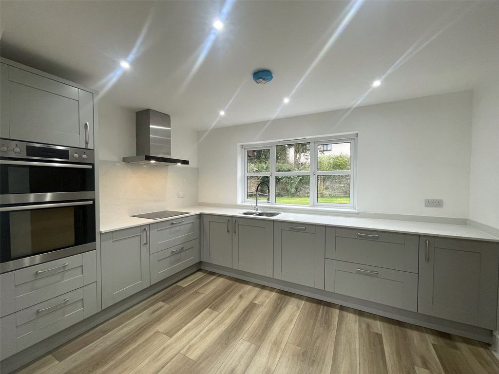 Property photo 3 of 27 Picture No. 75