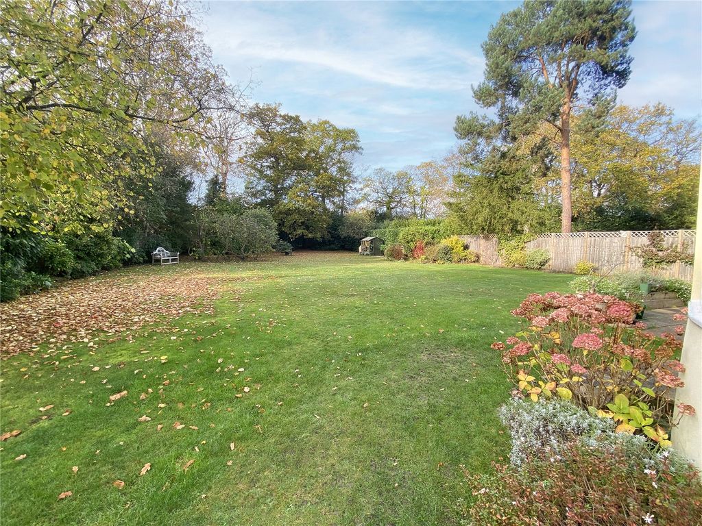 Property photo 3 of 15 Picture No. 33