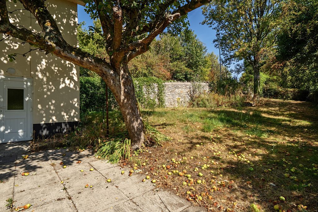 Property photo 3 of 20 1504194-2-19Ff067...