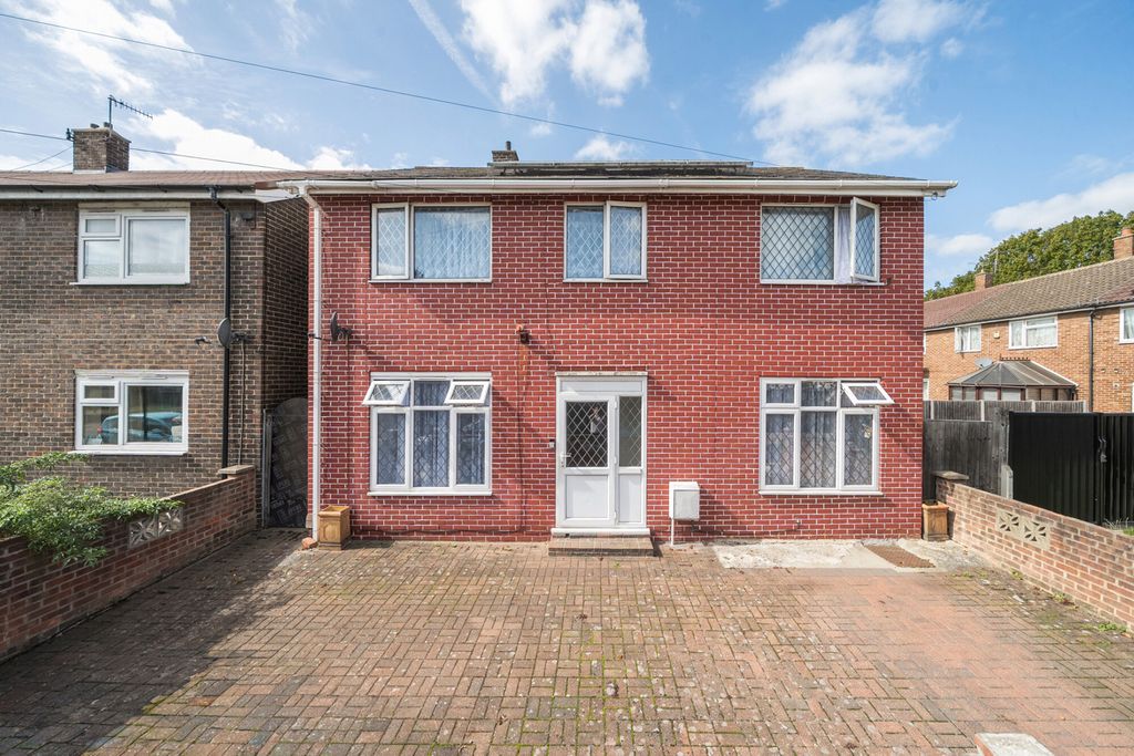 Property photo 1 of 24 1523691-2-6Aad1F2...