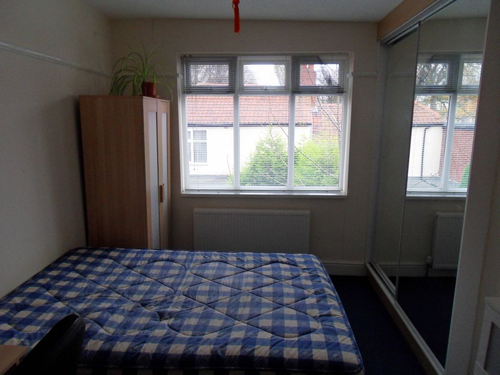 Property photo 3 of 3 Img_445_5_Original.Jpg