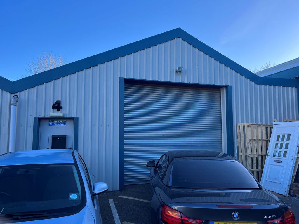 Property photo 1 of 1