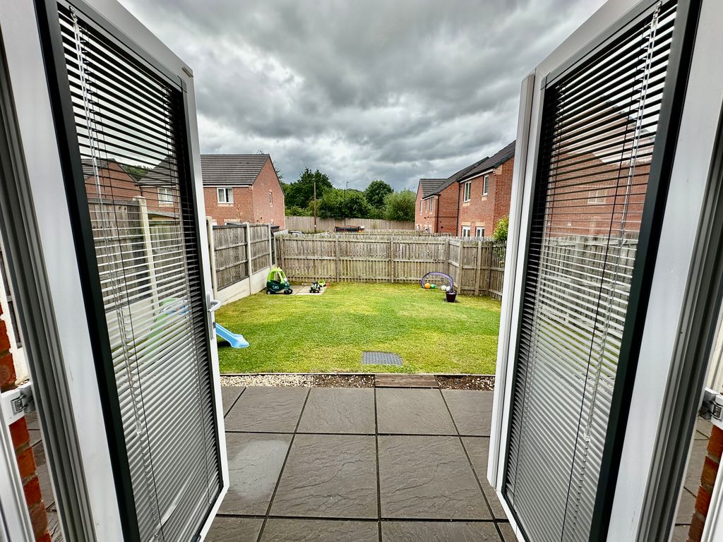 Property photo 3 of 23 Img_5697