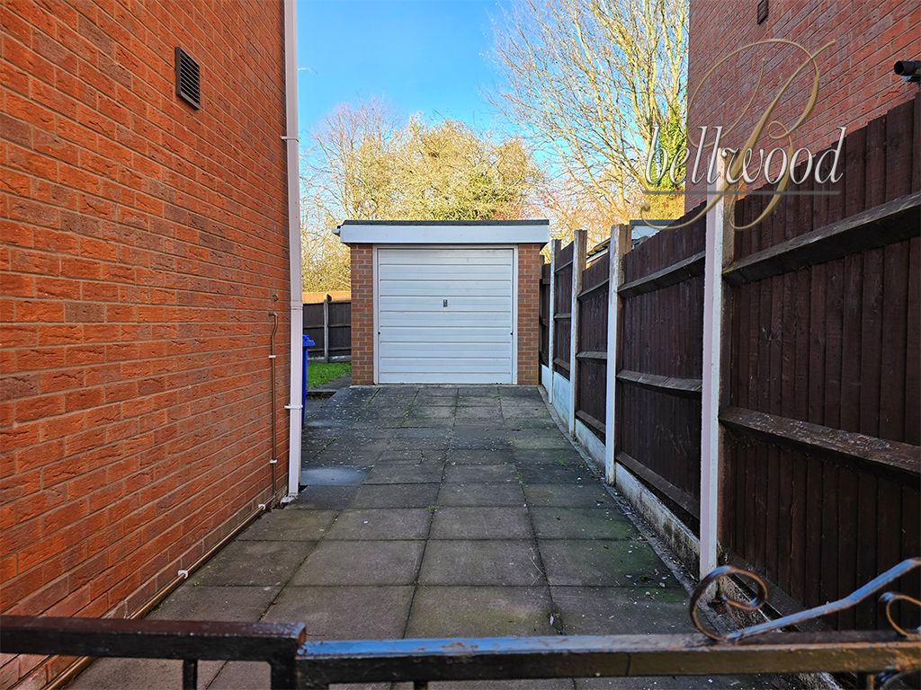 Property photo 2 of 24