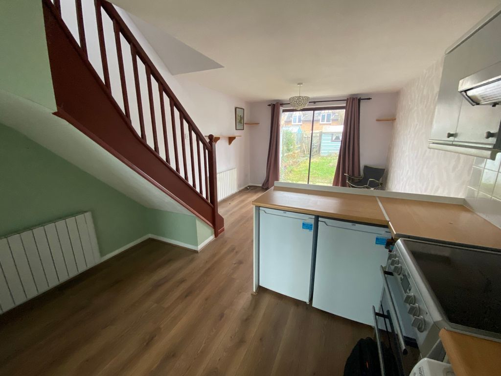 Property photo 2 of 7 Photo 5